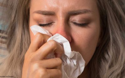 What are the Symptoms and Causes of Glandular Fever?